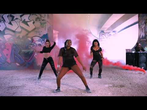 Safa Diallo - Hat Gal [Official Video]