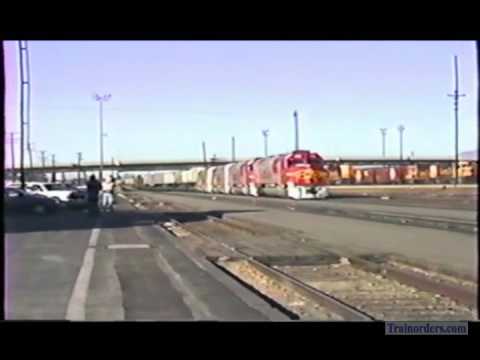 Classic Railroad Series 541 - Santa Fe Warbonnets 1989