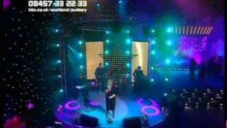 Michelle McManus- Breaking Free (Live) on Children In Need