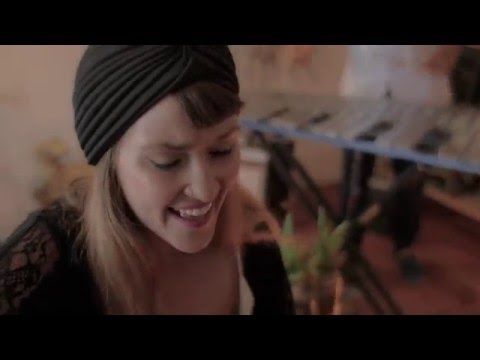 LaVitrola.cl: Paz Court - Luna