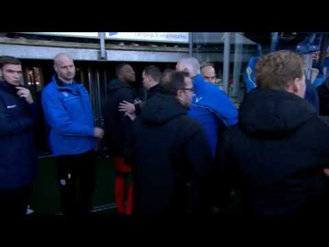 Bazoer krijgt rood voor aanvaring met vierde official 3-2-2019