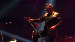 Loquillo - El Rey del Glam - Movember Food &amp; Rock 2017