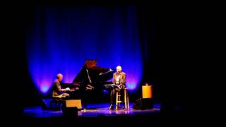 Malinconia, dolcezza, estro creativo: vibrano le emozioni del concerto di Gino Paoli e Danilo Rea