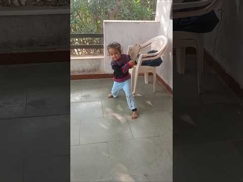 Shanvi playing cricket 🏏🏏 #gujjushanvi #viralvideo #shortvideo #cricket #funny