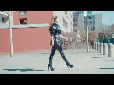 THIGHHIGH GIARO HIGH HEELES BOOTS: WONDERFUL SOUND OF METAL HEELS AMAZING SHINY LOOK OF LEATHER