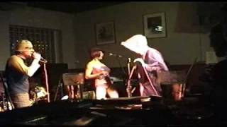 MACHINE GUN FELLATIO - Not afraid of romance (live)