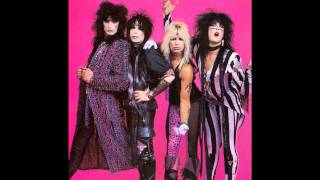 MOTLEY CRUE-WHITE PUNKS ON DOPE.wmv