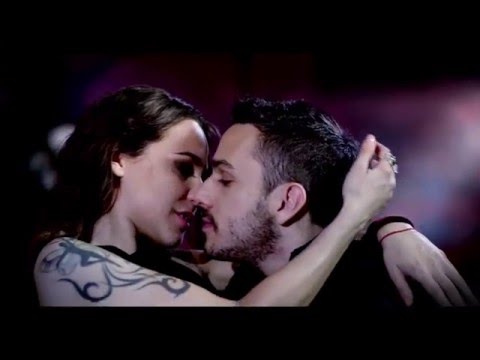 Daniela Herrero - En Un Segundo (Video Oficial)