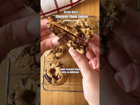 The Most Perfect Chocolate Chunk Cookies you ll ever see ! #youtubeshorts #chocolate #cookies