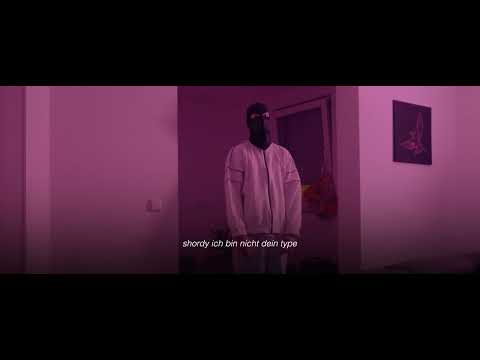 Iggi Tarn - DIOR SIGN (Official Video) prod. Iggi Tarn, dir. Einvietnamese