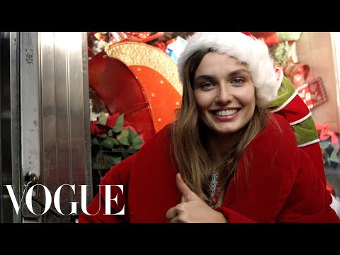 download lagu mp3 mp4 Andreea Diaconu, download lagu Andreea Diaconu gratis, unduh video klip Andreea Diaconu