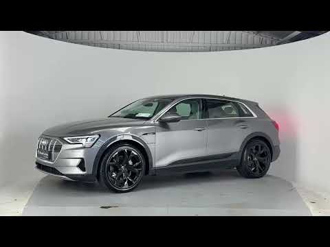 Audi e-tron 55 QUATTRO**NEW 22"ALLOYS**PANORAMIC S - Image 2