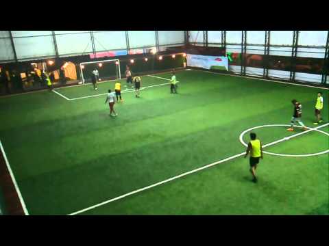 VIP Halı Saha 07.11.2015 22:00 - akillisaha.com