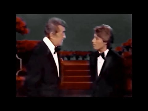 Dean Martin and Andy Gibb “Como, Sinatra, and Me” 1980 Christmas Special [HD-Remastered TV Audio]