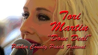 Tori Martin at The Parker County Peach Festival - "Done Deal" - Weatherford, 07/12/2014