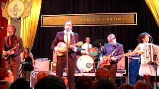 Arcade Fire - Born in the USA (Obama staff ball 2009)