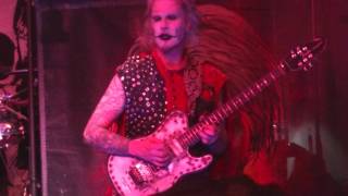 John 5 - "Beat It" (Michael Jackson Cover) Charlotte, NC (Neighborhood Theatre 3/30/17)