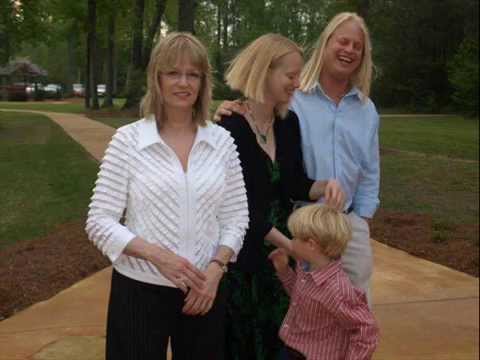 download lagu mp3 mp4 The Pates, download lagu The Pates gratis, unduh video klip The Pates