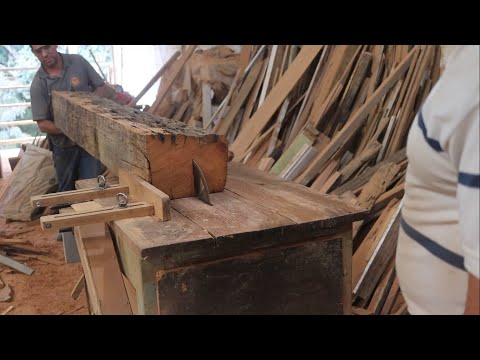 Um sonho de consumo - Mesa para oito lugares de peroba rosa