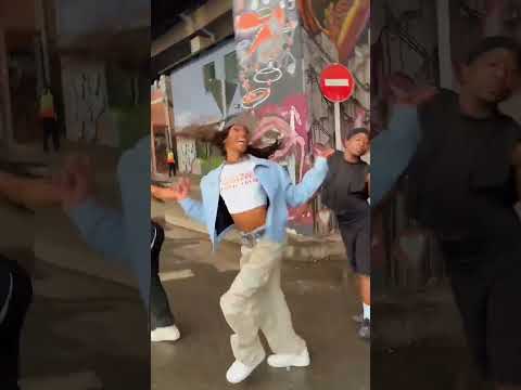 23 and hot @kamo_ww we got a chance to dance with kamo ww❤😩🔥 #trendingshorts #youtubeshorts