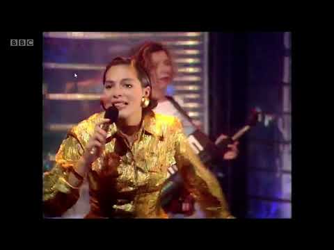 Beatmasters ft Betty Boo - I can't dance