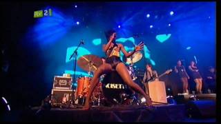 Noisettes HD Never Forget You Live 2009