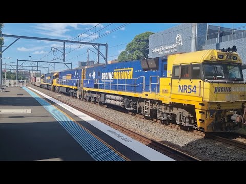 21/02/23 2MB4 passing North Strathfield