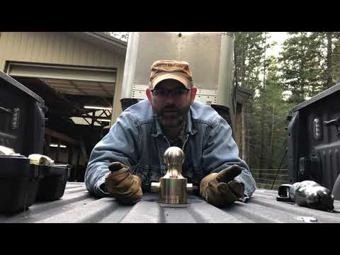 BW Hitch Ball and Safety Chain Kit