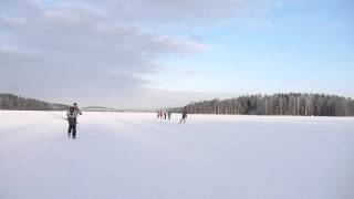 preview picture of video 'Retkiluistelua Muuratjärvellä'