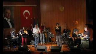 Andrea Alberti Orchestra Mediterranea MEDJAZZ Turchia '09.wmv