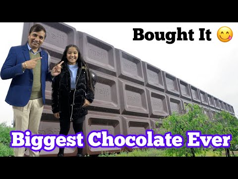 Bought Biggest Chocolate Ever 😋 | दुनिया की सबसे बड़ी चॉकलेट | Satbir Suman Vlogs
