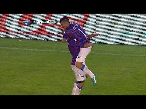 Tigre le dio un duro golpe a Racing en Victoria
