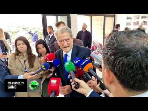 Top Channel/ Meta dhe Berisha votojnë në Tiranë me familjarët