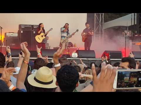 Rodrigo y Gabriela featuring Robert Trujillo (Metallica) - "Orion" & "Battery"
