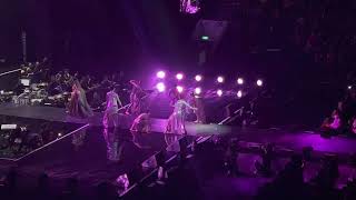Download lagu MEDDLEY TAKDIR CINTA, ATAS NAMA CINTA, AYAT-AYAT CINTA - ROSSA (Konser #Rossa25ShiningYears ) mp3