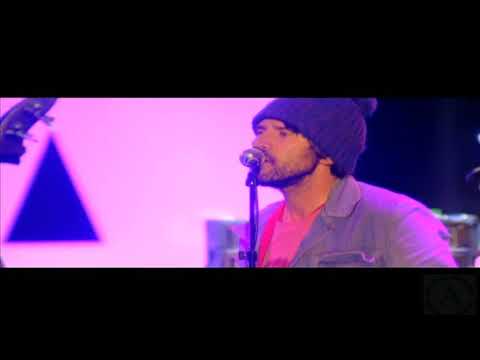 Gorillaz feat. De La Soul & Gruff Rhys - Superfast Jellyfish (Live At The Roundhouse) [4K]