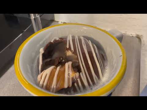 Making Hot Chocolate   4K