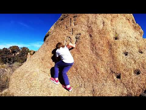Cabin Winter Camping with my Kids in the Mojave Desert