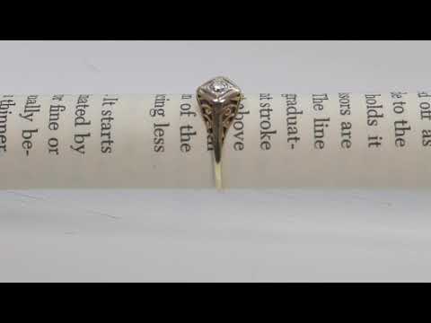 Antique - .2 carat floral filigree vintage ring in 14k yellow gold