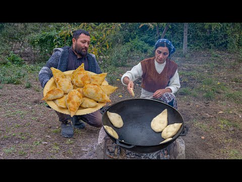 Cooking Authentic Uzbek Samsa on a Deep Sac Just Like a Real Tandoor!