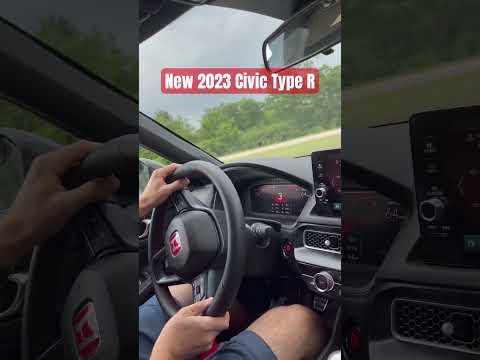 Pilot sport cup 2 tires annihilate a cloverleaf on the new Honda Civic Type R.