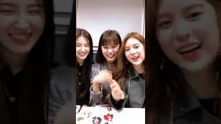 Download lagu Momoland (Nancy,Daisy,Ahin) on Instagram live mp3 Download lagu Momoland (Nancy,Daisy,Ahin) on Instagram live mp3