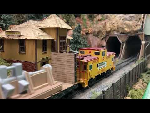 Short Union Pacific Local at Tennessee Pass on the Denver HO Club