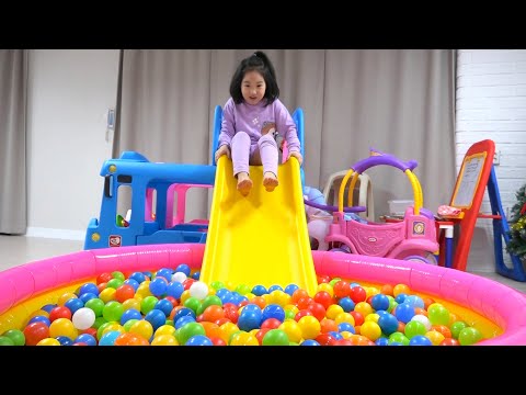 DDochi dan Boram Tidak Ingin Berbagi Mainan!