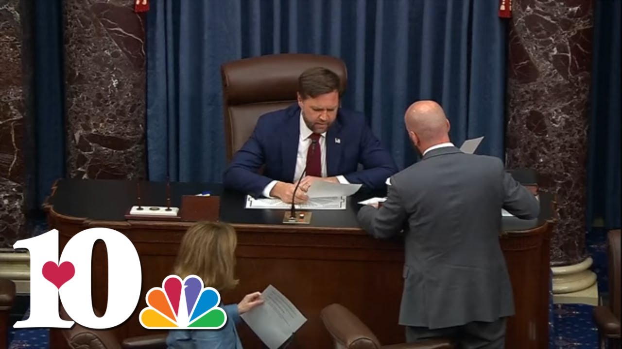 Senate narrowly advances $9 billion spending cuts package