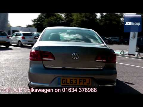 2014  Volkswagen Passat 2.0 TDI Highline BlueMotion GL63FPJ for sale at JCB VW Medway