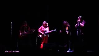 Mary Gauthier pays tribute to Jimmy Buffett with a song she wrote that he recorded in 2006-Boone, NC