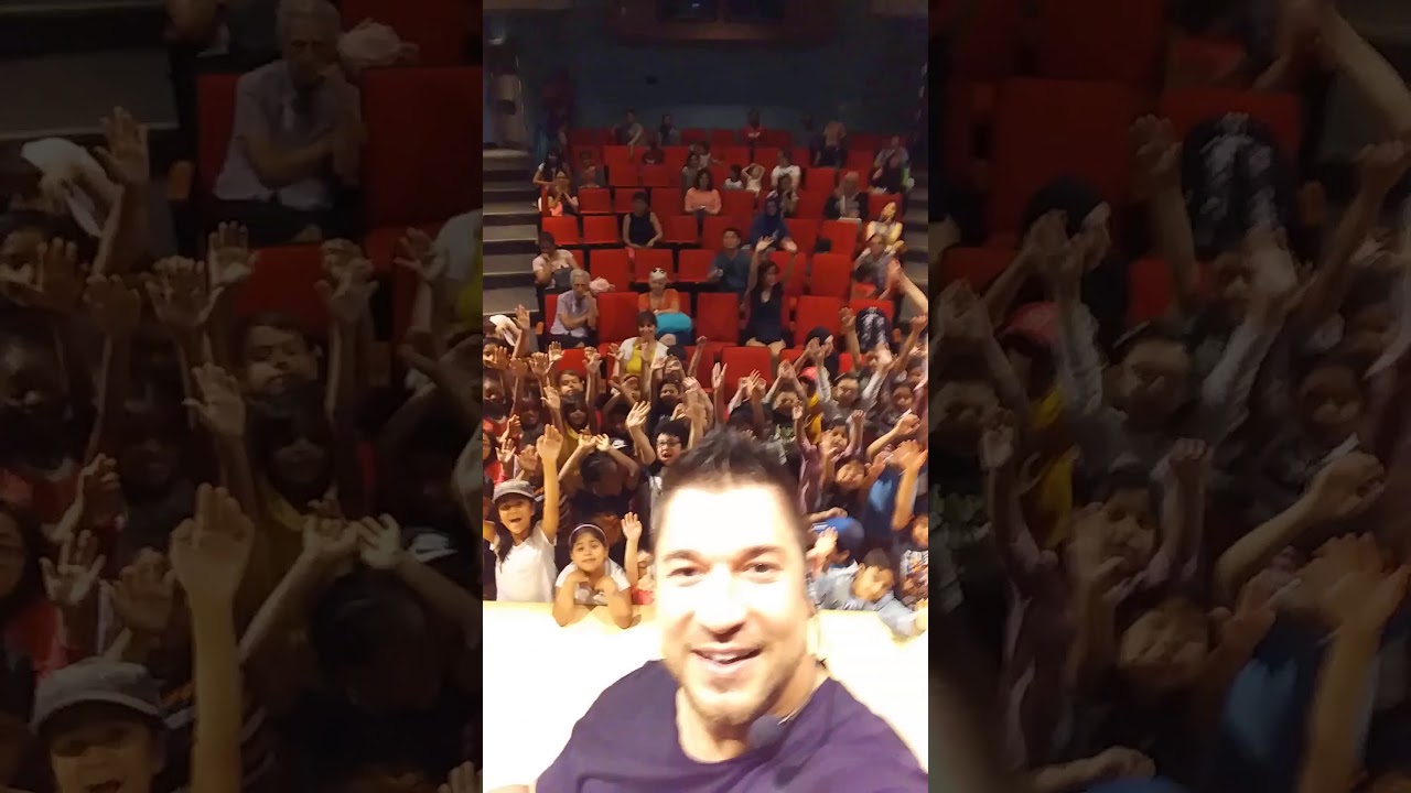 Promotional video thumbnail 3 for The Magic of Roberto
