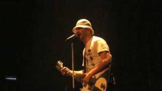 BEATSTEAKS - BIG ATTACK (ARNIM SOLO) - LIVE 2008