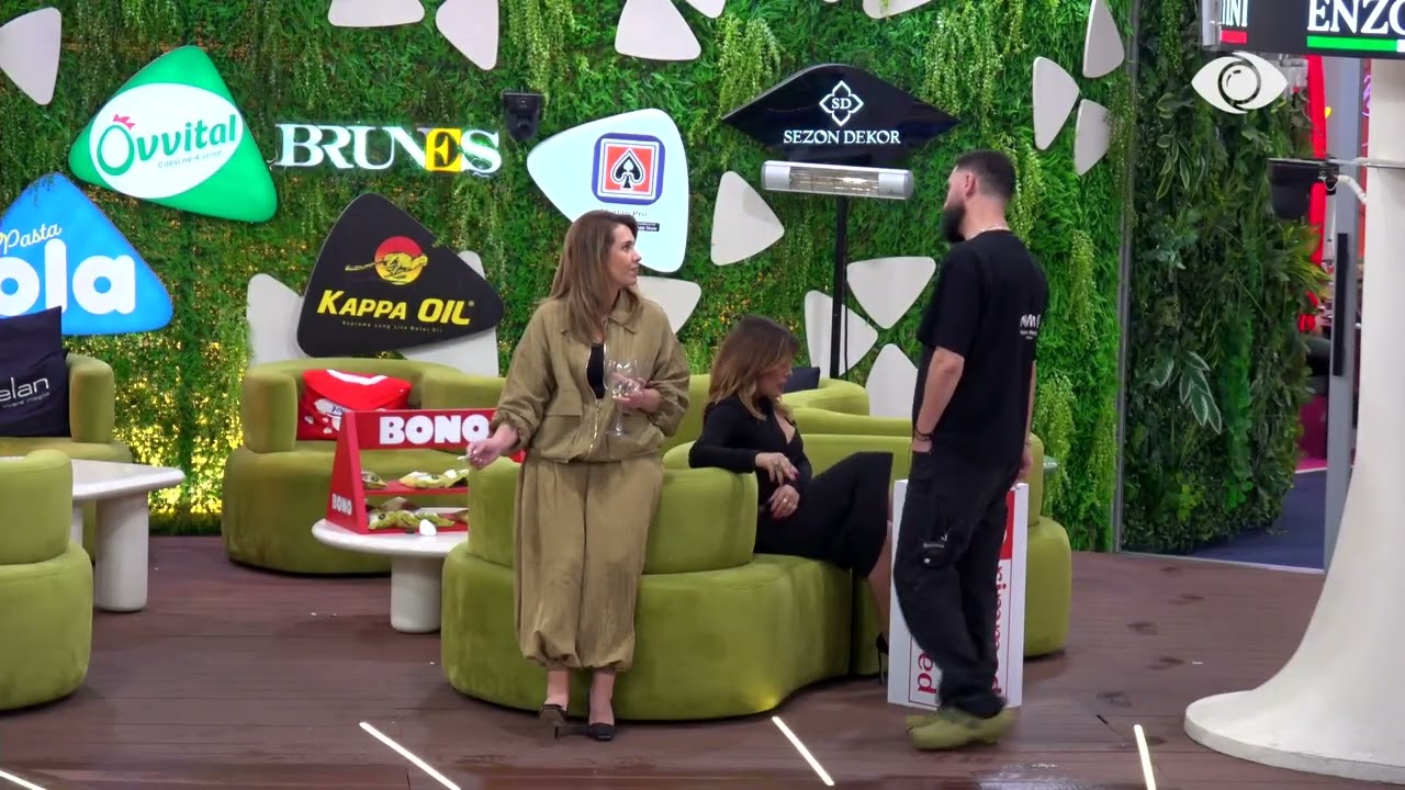 Zgjohem në mëngjes me afshin tënd/ Erjona Rusi bisedon me Mirin: Kam histori me këtë këngë me bashkëshortin tim